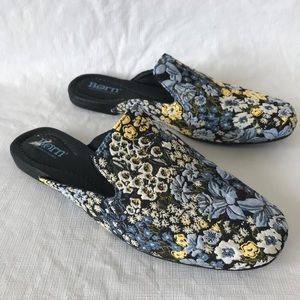 Born Ingah Blue Floral Slip On Mules